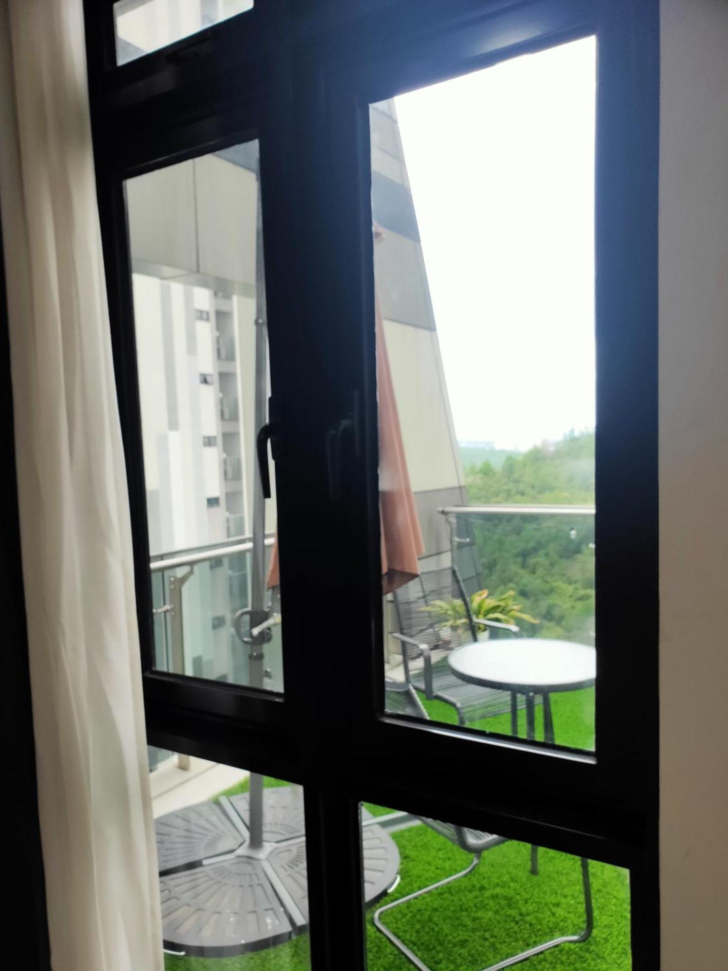 D Bunga مسلم Homestay Pool View Legoland Nusajaya Нусаджайя Экстерьер фото